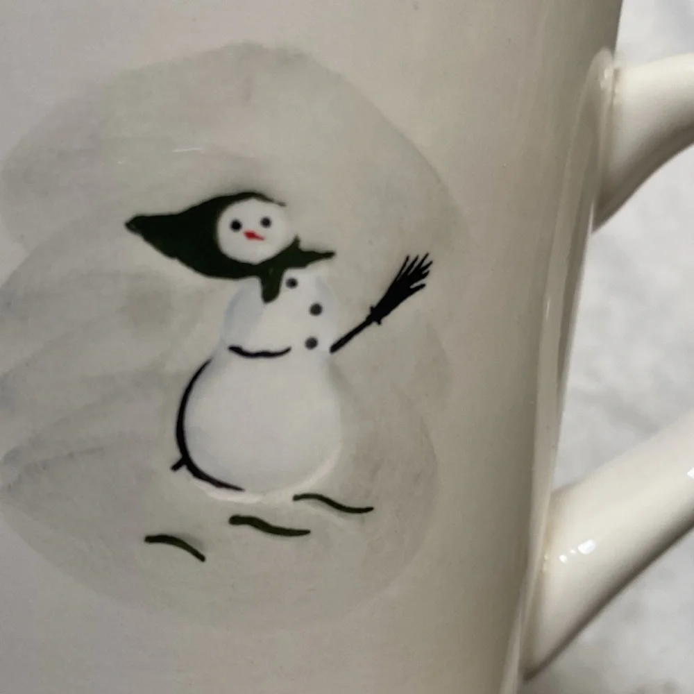 Williams-Sonoma set of 6 Christmas mugs snowman